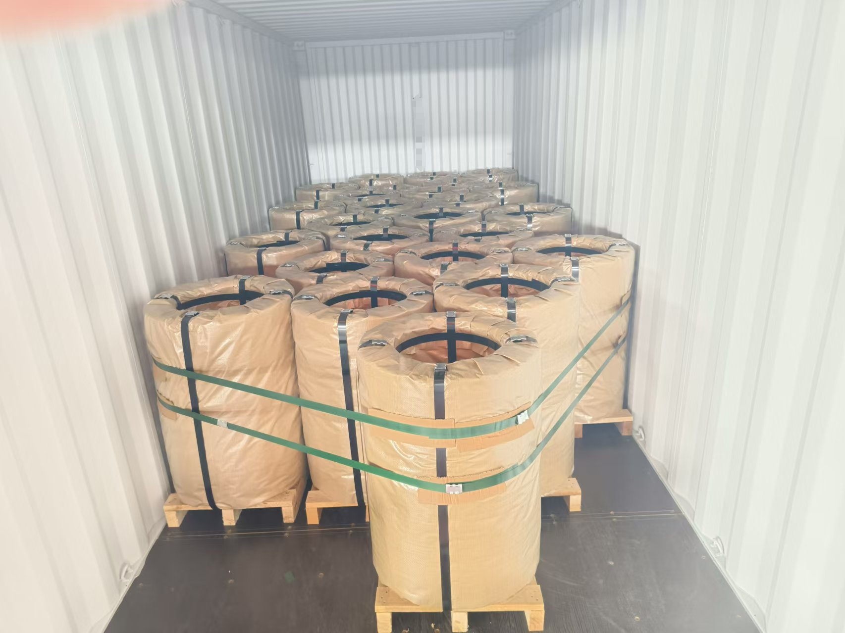 Delivery of steel strapping to Germany customers (图3)